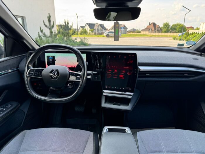 Renault Megane E-Tech Electric V60 - Зображення 11