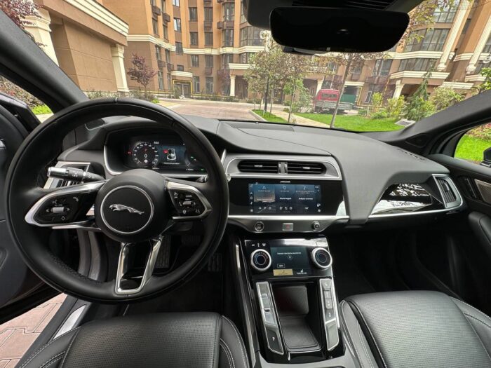 Jaguar I-PACE EV400 SE - Зображення 12