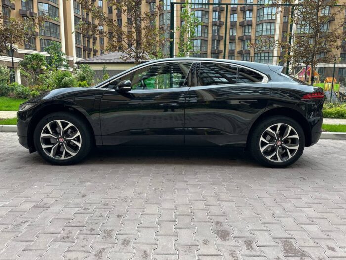 Jaguar I-PACE EV400 SE - Зображення 8