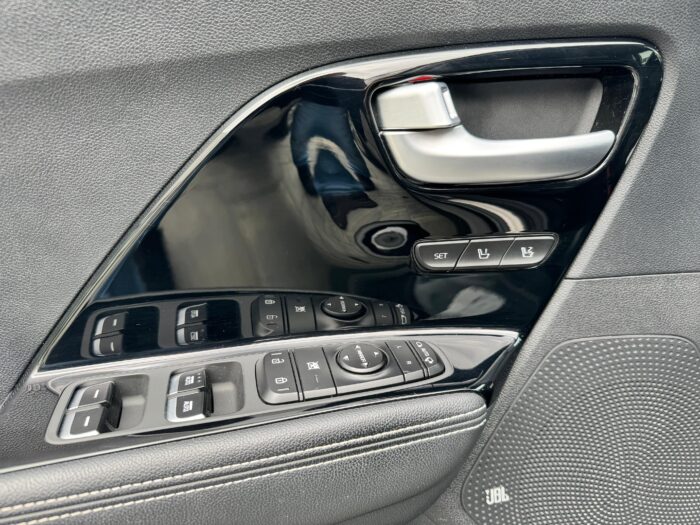 Kia Niro Premium - Зображення 11