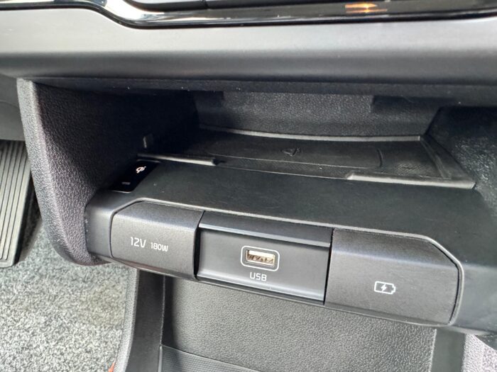 Kia Niro Premium - Зображення 17
